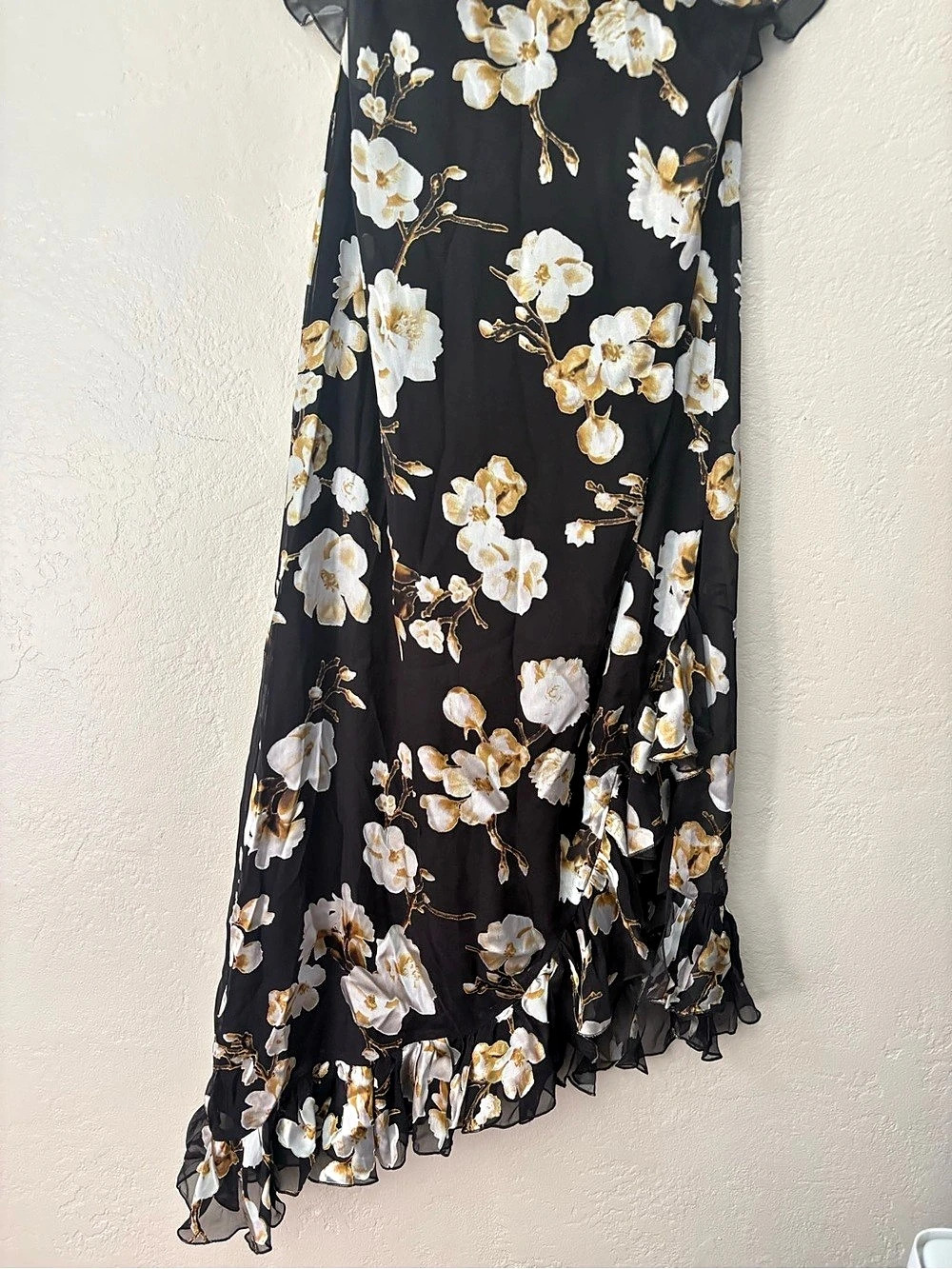 Alice + Olivia Floral Maxi Dress in Black & White Size 2 NWT - Picture 6 of 11